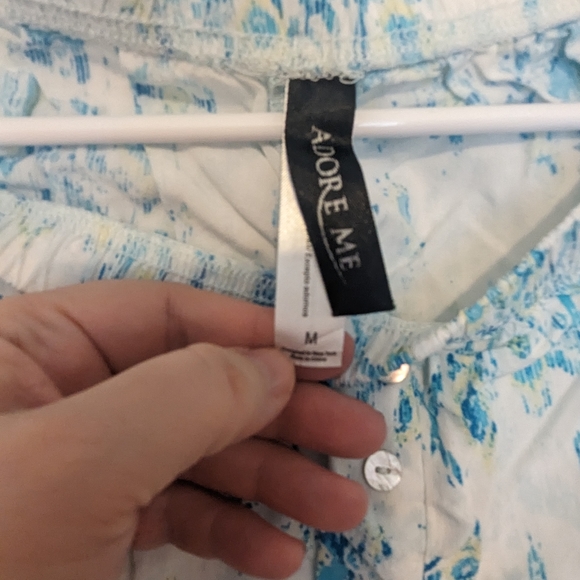 Adore me blue and white shorts - Picture 4 of 5